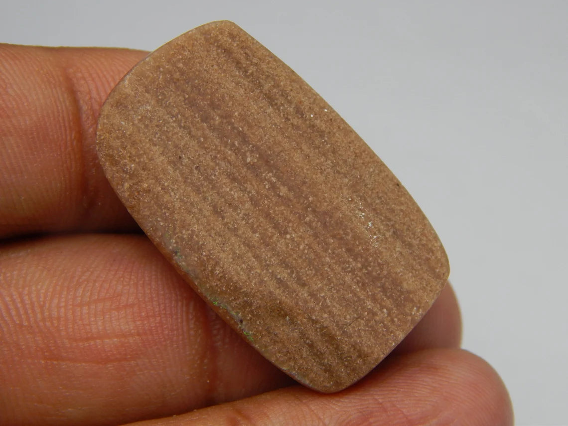 Andamooka Opal, Painted Lady , 47.50 Carat Fancy Shape 33x20x13 MM Good Quality