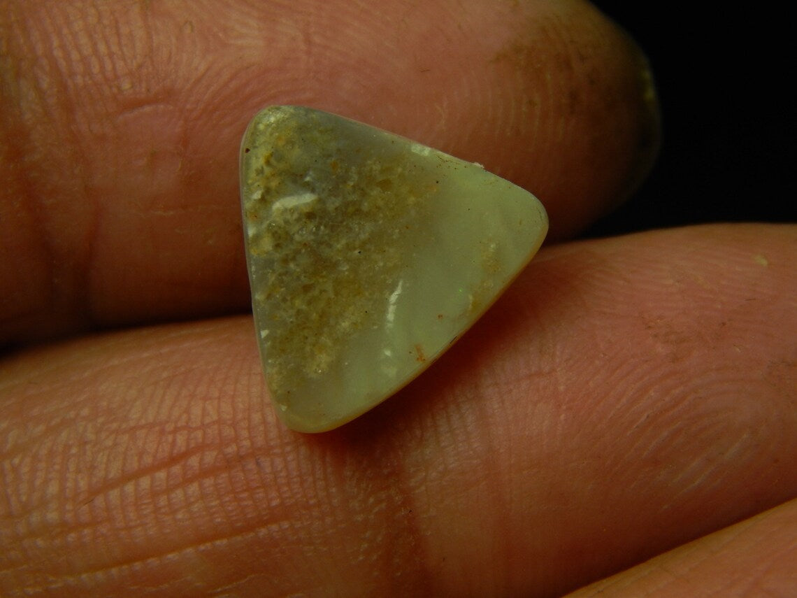 Australian Opal, 4 Carat, Triangle Shape, 13x13x5 MM