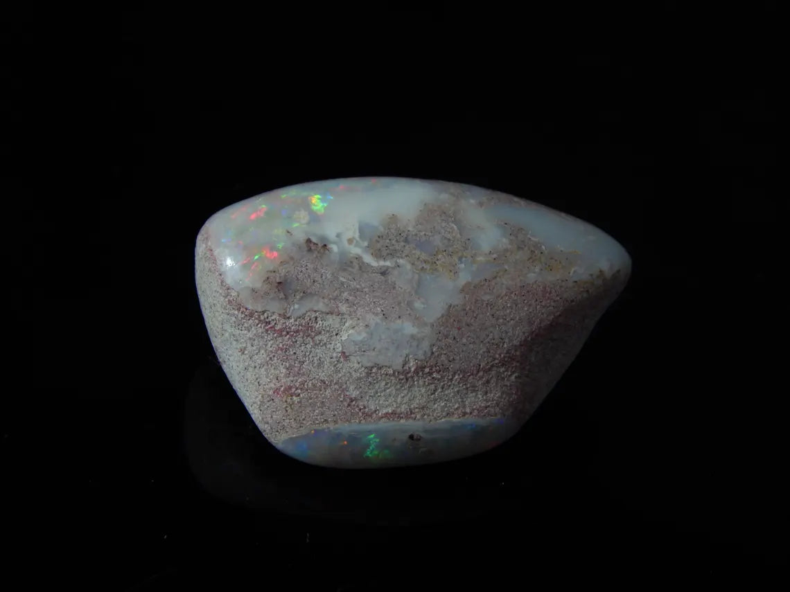 39.40 Carat, Opal Shell, Fancy Shape 32x22 MM
