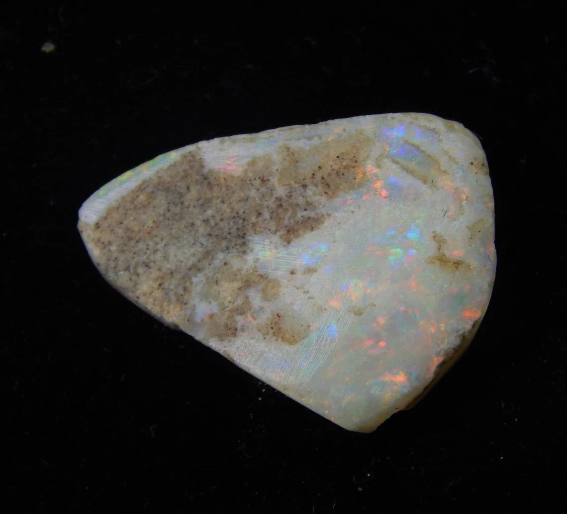 Opal, Specimen, Unpolish, Australian Opal, 6 Carat Size 15x20x5 MM
