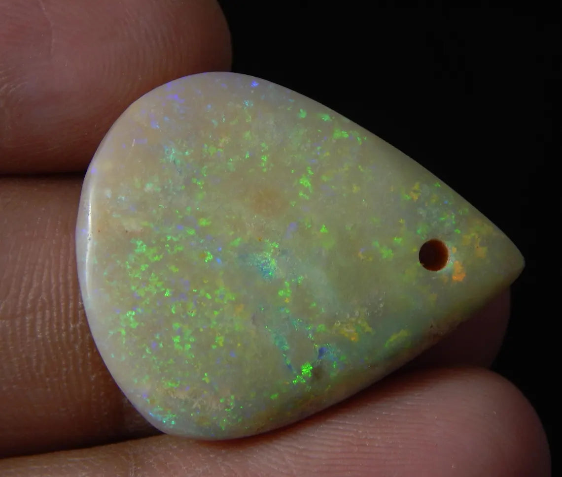Andamooka Opal , 22.0 Carat, Fancy Shape, Size 29x23x6 MM, Good Quality