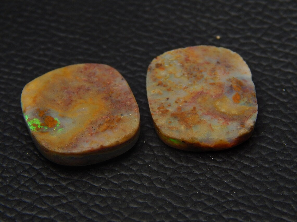 Fine Australian Opal Cabochon, 33.80 Carat Oval Shape Size 19x23 MM