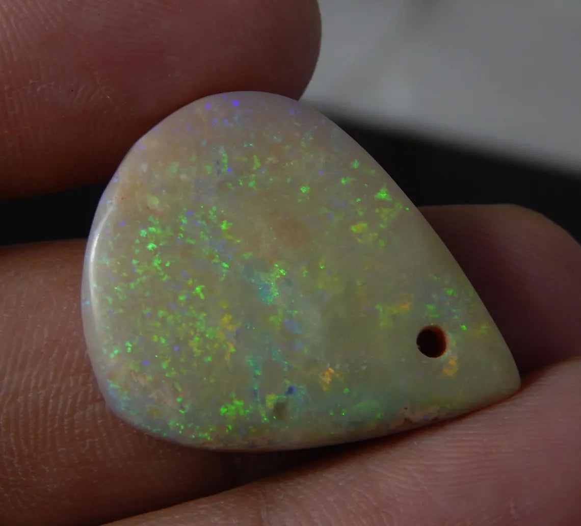 Andamooka Opal , 22.0 Carat, Fancy Shape, Size 29x23x6 MM, Good Quality
